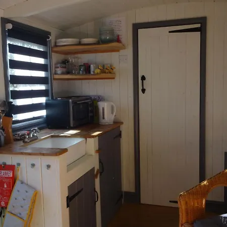 Shepherds Hut, Ryans Retreat, Holiday home