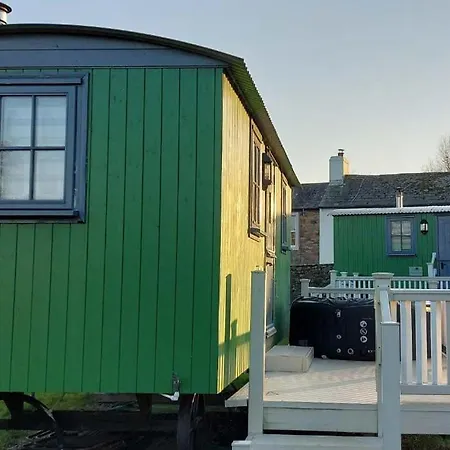 Shepherds Hut, Ryans Retreat, Bowness-on-Solway