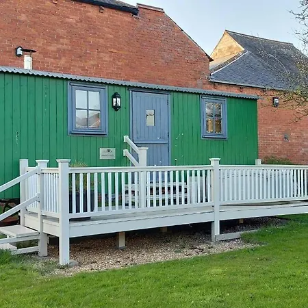 Shepherds Hut, Ryans Retreat, Holiday home